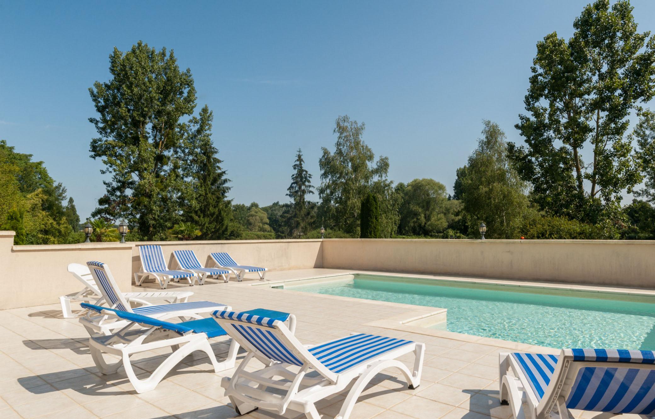 Domaine De Presle Saumur, The Originals Relais Distré Esterno foto