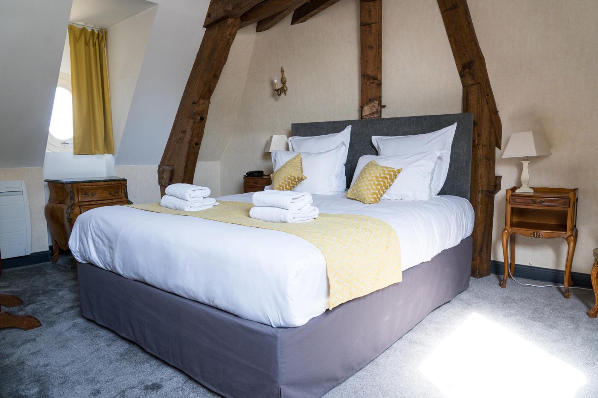 Domaine De Presle Saumur, The Originals Relais Distré Esterno foto