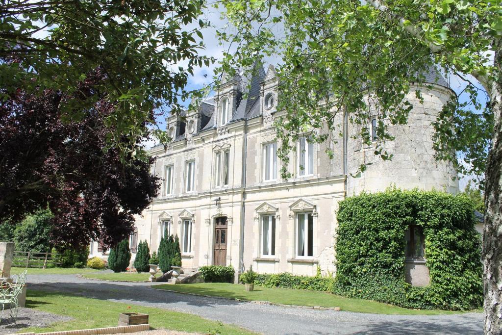 Domaine De Presle Saumur, The Originals Relais Distré Esterno foto